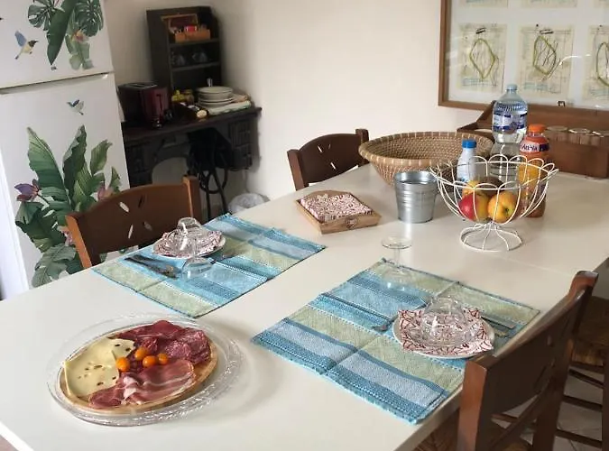 Da Scilla לינה וארוחת בוקר